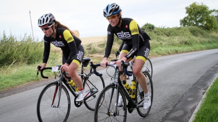Pedalar ajuda na corrida? Treino na grama é uma boa? Tire as dúvidas
